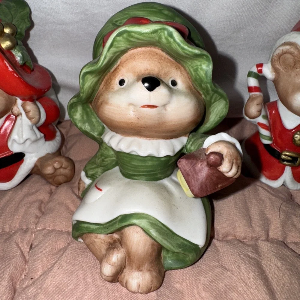 Vtg Homco Christmas Bear Family Figurines #5600 Vintage Set of 3